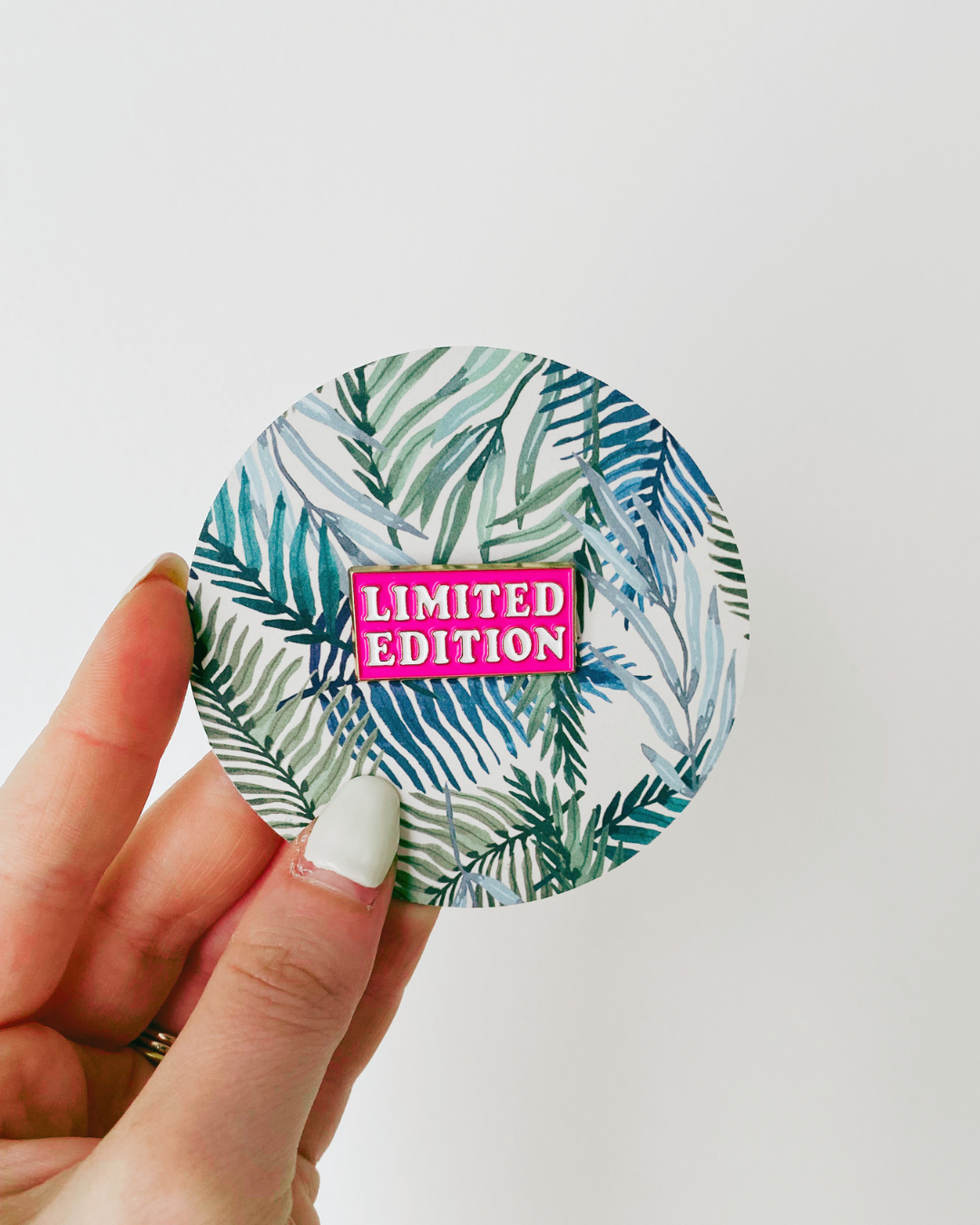 Gentee's pin